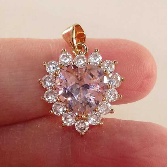 Jewelry - 18K Yellow Gold Filled Pretty Pink Heart Diamond Zircon Necklace Pendant 3.16ctw